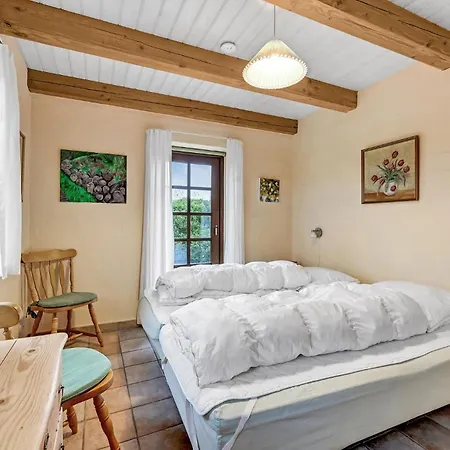 Gulstavgard Gulstavvej Holiday home *